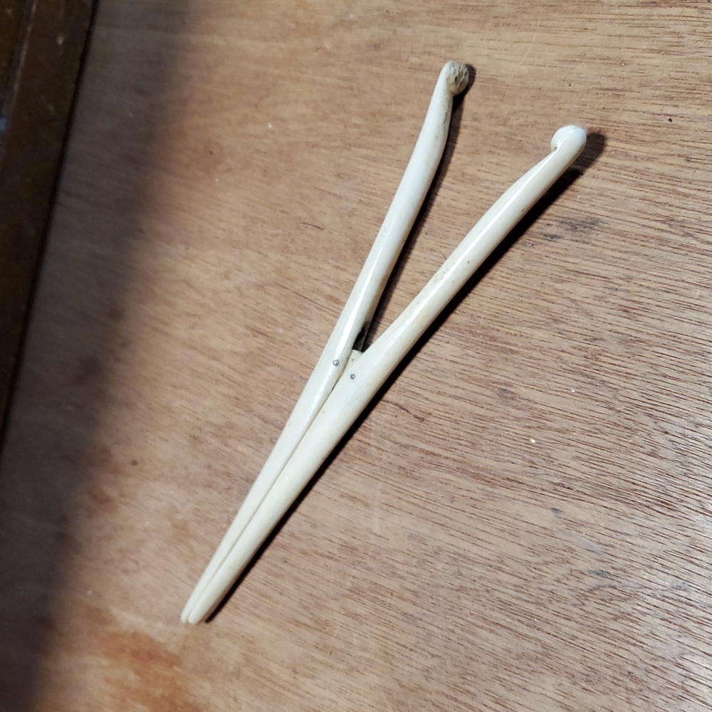 Vintage/Antique Glove Stretcher ML